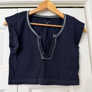 Urban Outfitters | Ribbed Crop Top